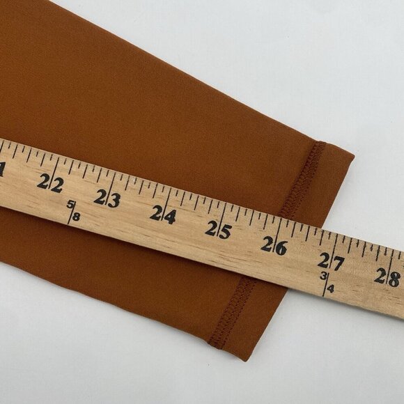 Aerie Offline Leggings Size M Real Me 7/8 Hi Rise Smocked Waist Rust - Picture 8 of 12